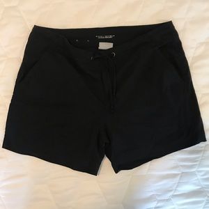 Columbia shorts